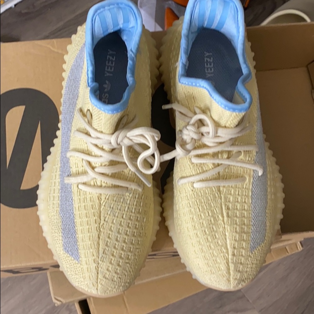 Yeezy 350 boost